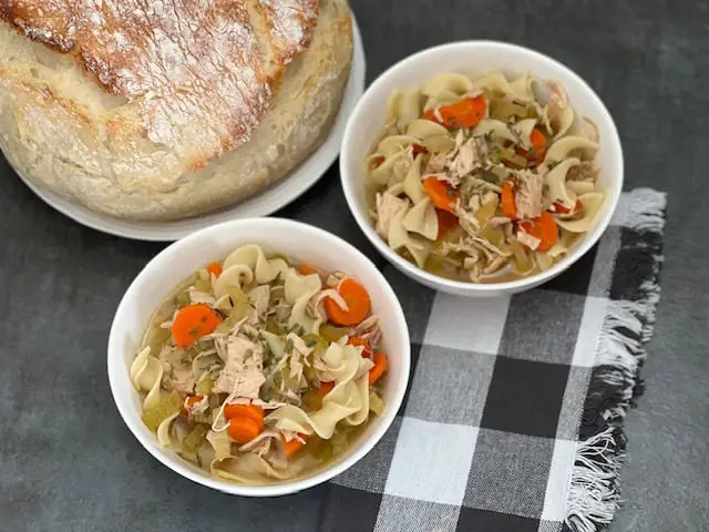 Slow Cooker Chicken Noodle Soup