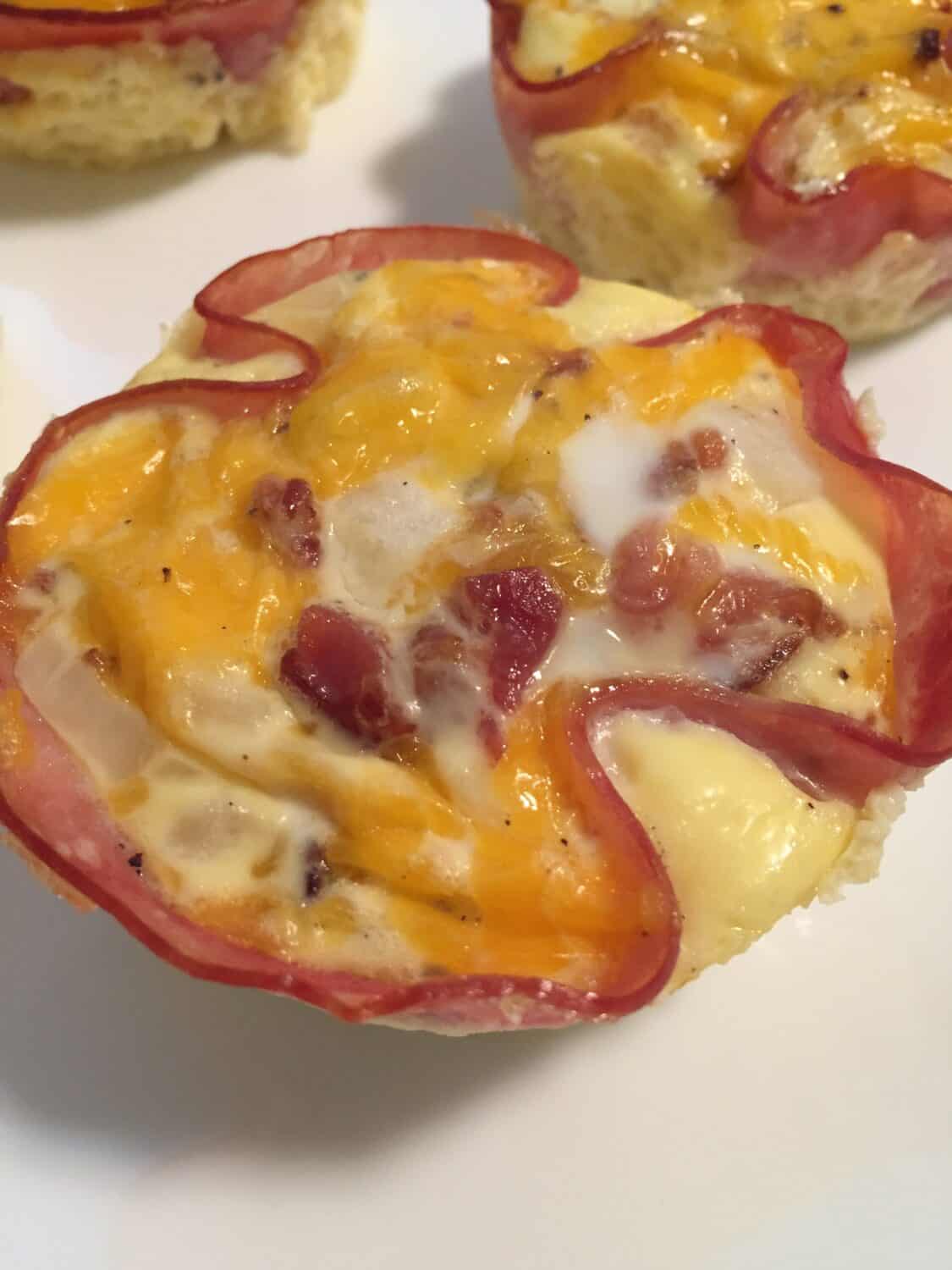 Mini Breakfast Ham Quiches