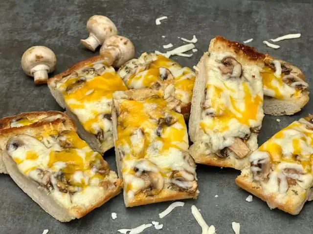 Garlic Mushroom Cheesy Bread