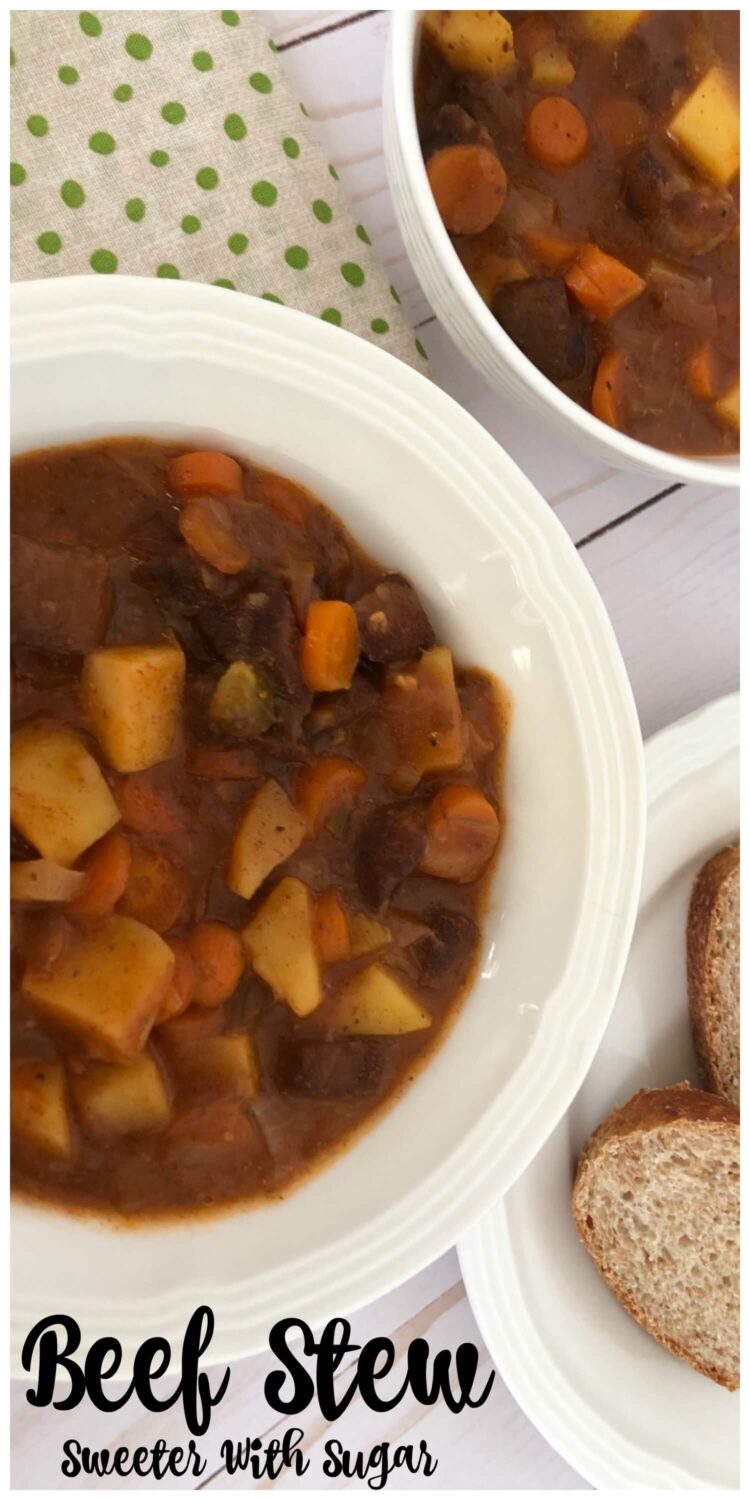 Beef Stew is an easy, delicious and hearty dinner recipe that is perfect for cold winter nights. You will love the tender beef and vegetables. #Stew #Soup #Beef #ComfortFood 
