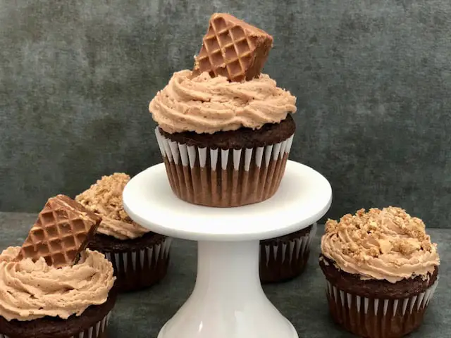 Nutty Buddy Cupcakes