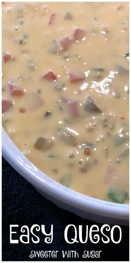 Easy Queso is the best cheese dip recipe. This queso is full of delicious ingredients including fresh tomatoes which makes this queso a family favorite. #queso #cheesedip #Mexican #appetizers