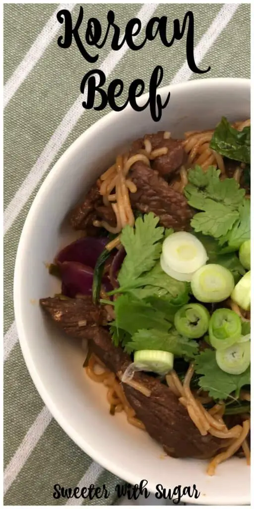 Korean Beef is a delicious dinner recipes made with beef, cabbage, spinach and a Gochujang sauce, #BeefRecipes #AsianRecipes #DinnerIdeas #CopycatRecipes #CopycatNoodlesAndCompanyRecipe