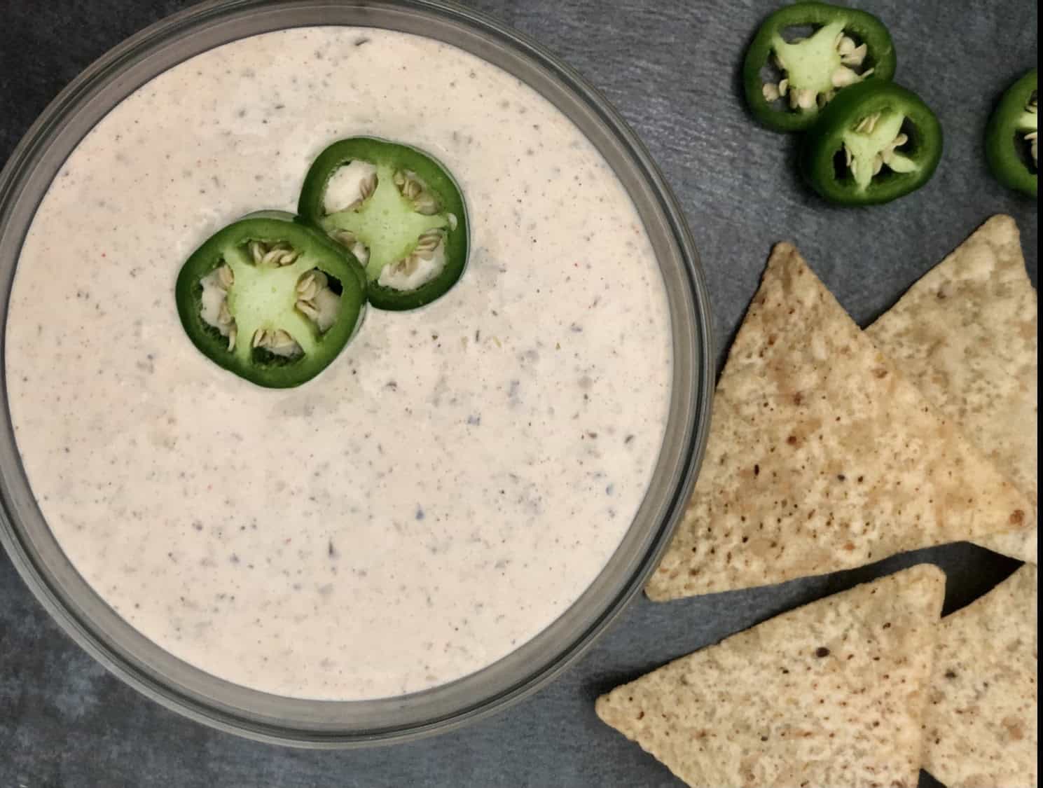 How to Make Creamy Jalapeño Dipping Sauce