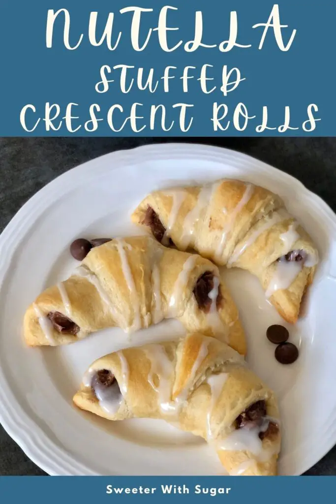 Nutella Stuffed Crescent Rolls are an easy weekday breakfast recipe the whole family will love. The Nutella and the Pillsbury Crescent Rolls taste great together! #Nutella #Pillsbury #CrescentRolls #BreakfastIdeas #FamilyFriendlyRecipes