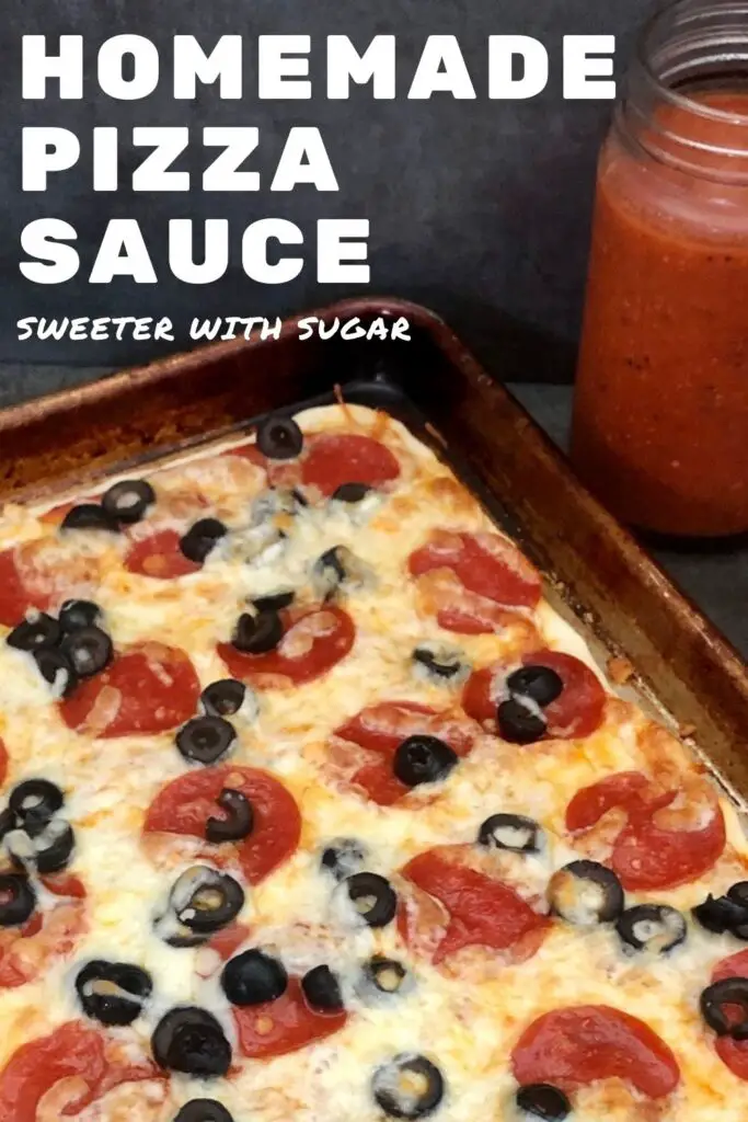 Homemade Pizza Sauce is easy and delicious. This pizza sauce recipe uses fresh ingredients the whole family will love. #Pizza #Sauces #GardenRecipes #PizzaSauce #Homemade