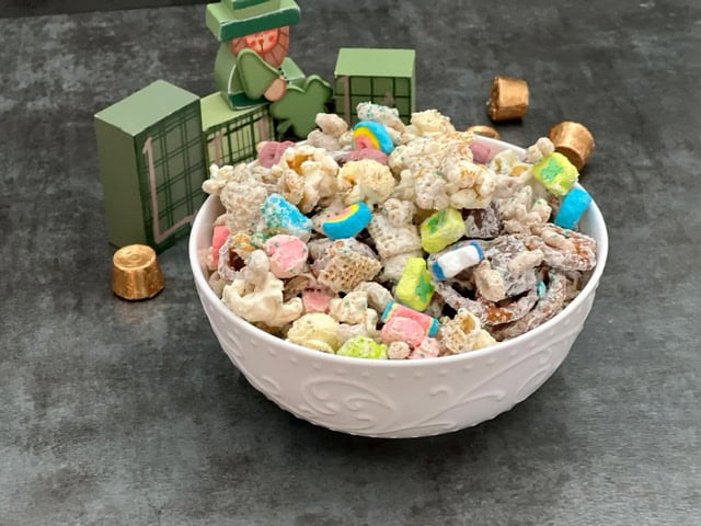 Saint Patrick's Day Snack Mix