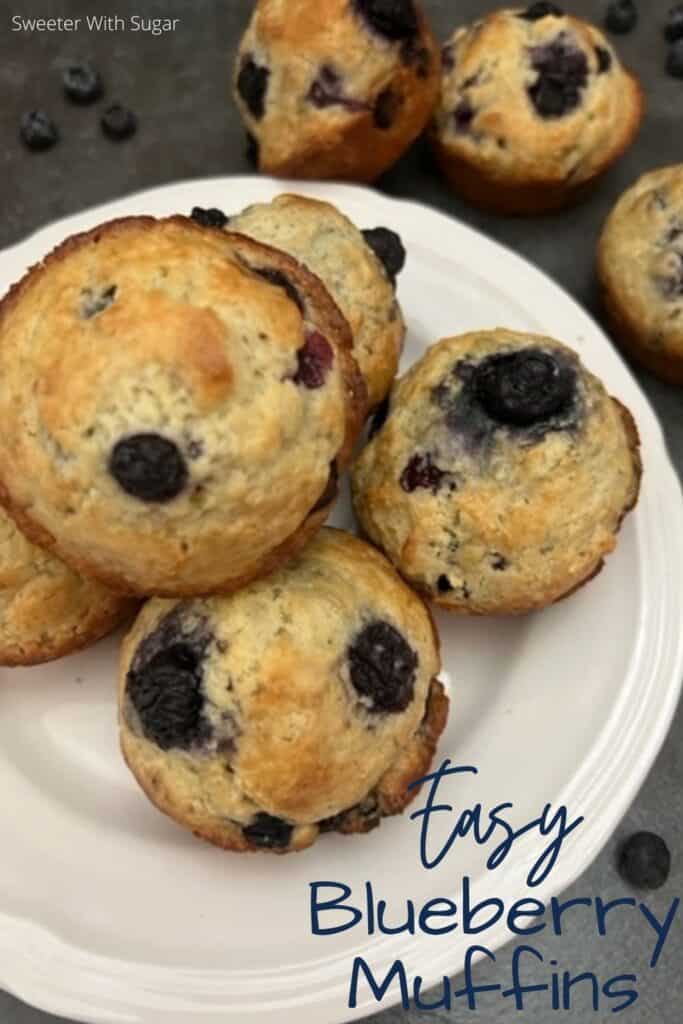 Blueberry Muffins are always a favorite. This homemade muffin recipe is easy to make with few ingredients. #Muffins #Blueberries #Homemade #EasyRecipes #BlueberryMuffins #MuffinRecipes