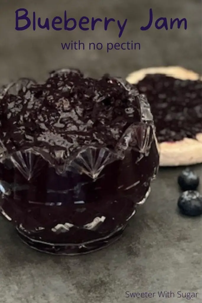 Blueberry Jam is an easy jam recipe that does not use Pectin. It only uses three ingredients and can be made in just over 30 minutes. #HomemadeJam #BlueberryJam #NoPectinJam
#BreadSpreads #Jelly #Blueberries #FruitJam