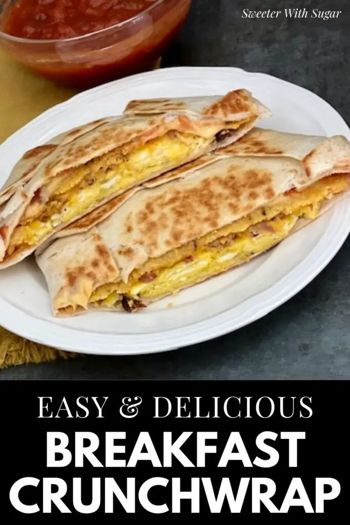 Breakfast Crunchwrap is a twist on Taco Bell's Crunchwrap Supreme. This is full of egg, bacon, two kinds of cheese and salsa. Breakfast Crunchwraps are a delicious breakfast idea. #Crunchwrap #Breakfast #EasyBreakfastRecipes #TacoBell #Rico'sNachoCheeseSauce
#BreakfastCrunchwrap 