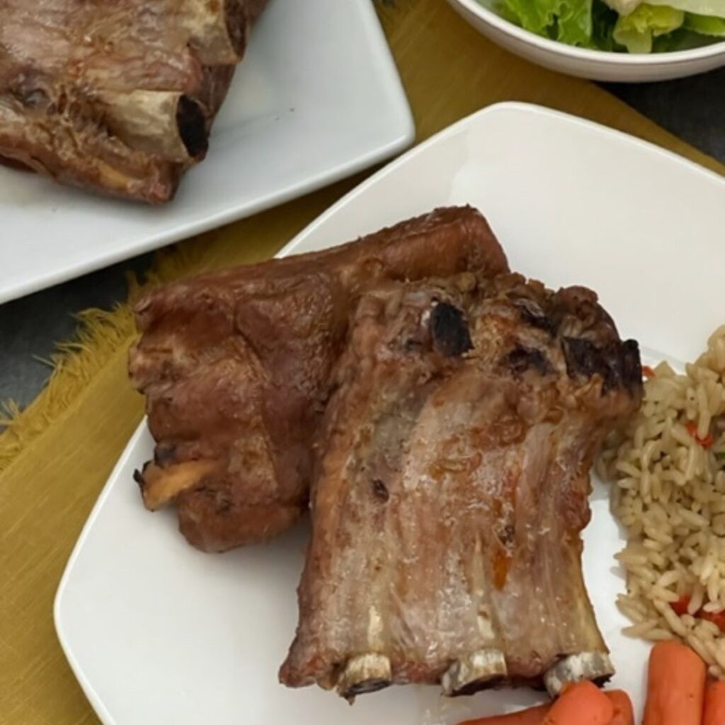 Baked Asian Pork Ribs are an easy dinner recipe with an Asian taste. #Ribs #Pork #PorkRibs #BakedRibs #Asian #Marinade