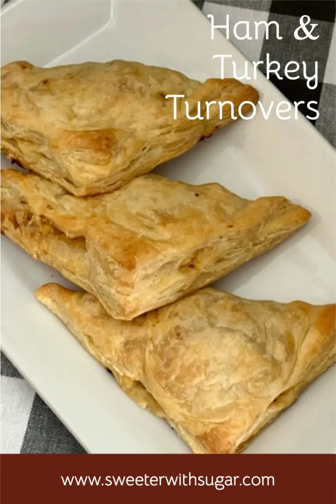 Ham and Turkey Turnovers are the perfect way to use diced turkey and ham that you have leftover from holiday dinners. The puff pastry makes these turnovers extra yummy. #Turnovers #HolidayLeftovers #HamRecipes #TurkeyRecipes #HolidayRecipes 