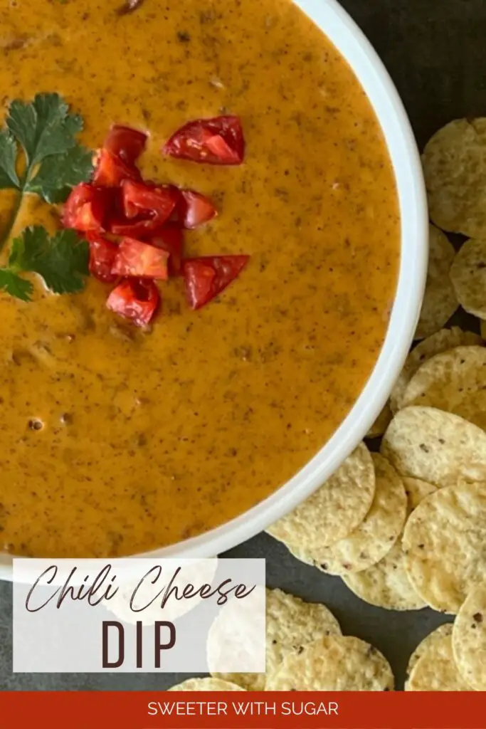 Classic Chili Cheese Dip is a simple dip that is perfect for parties or game nights. This dip just takes three ingredients and just 10 minutes. #ClassicDips #CheeseDips #ChiliCheeseDip #DipRecipes #Chili 
