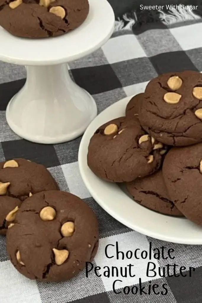 Chocolate Peanut Butter Cookies are a super easy cookie recipe with Reese's Peanut Butter Chips. They make a small batch and are perfect for any time you are craving cookies. #Cookies #Chocolate #PeanutButter #CakeMixCookies #EasyCookieRecipe