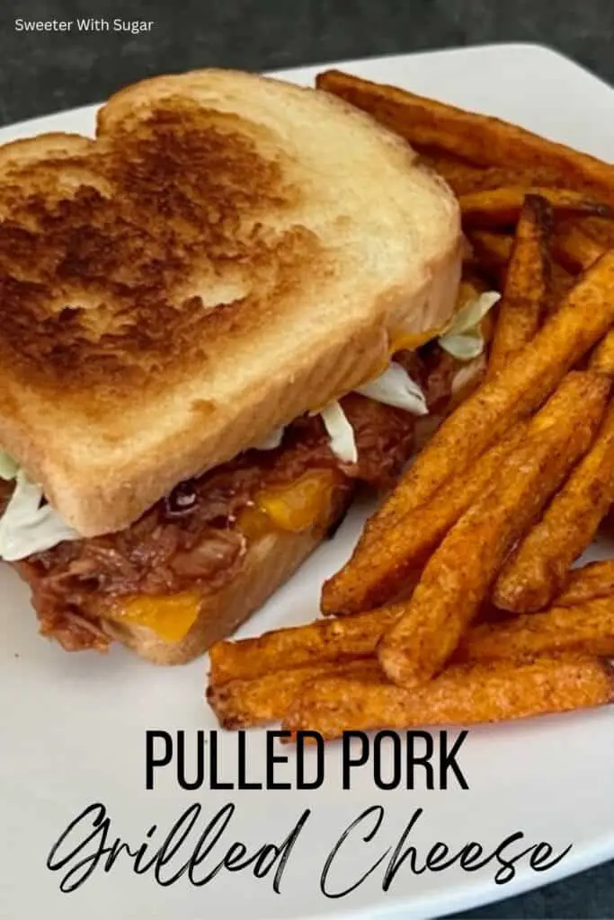 Pulled Pork Grilled Cheese is a simple recipe made with barbecue pulled pork, grilled bread covered in melty cheese. You can even use leftover barbecue pulled pork. #BarbecuePulledPork #GrilledCheese #Sandwiches #EasyDinnerRecipes #PorkRecipes