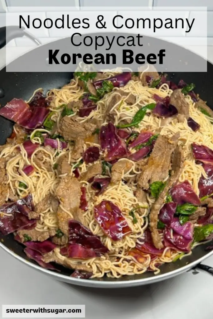 Korean Beef is a delicious dinner recipes made with beef, cabbage, spinach and a Gochujang sauce, #BeefRecipes #AsianRecipes #DinnerIdeas #CopycatRecipes #CopycatNoodlesAndCompanyRecipe