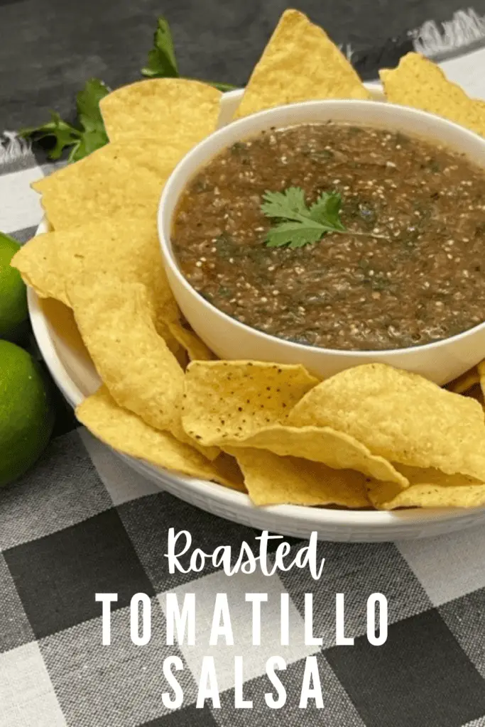 Roasted Tomatillo Salsa is a super simple recipe for a dip or over burritos. This is perfect for Cinco de Mayo. #Salsa #Tomatillo #MexicanRecipes #EasySalsas #CincoDeMayo