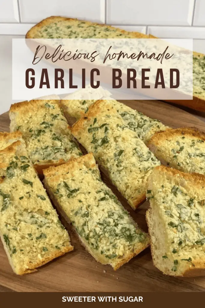 Garlic Bread is a simple and delicious Italian side for pastas, pizzas, lasagna and more. This easy recipe will be one you make over and over again. #GarlicBread #EasySides #ItalianSideRecipes #GarlicCheeseBread #Sides